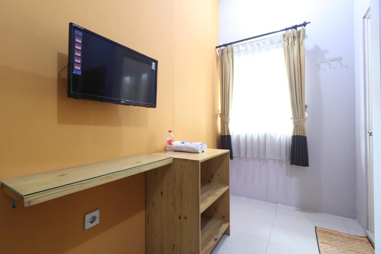 Bedur Homestay Syariah Bekasi Exteriér fotografie